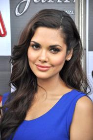 Esha Gupta