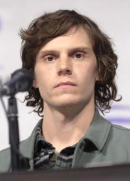 Evan Peters Evan Peters